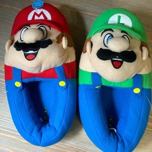 Musical Mario and Luigi Slippers